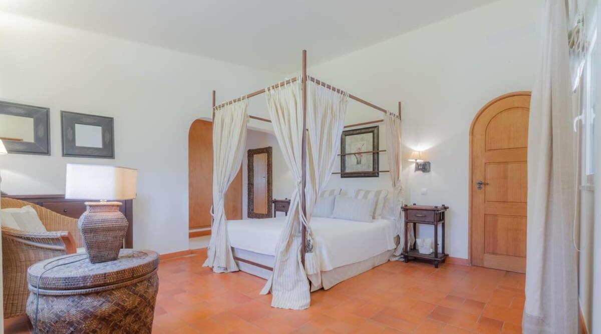 Prado - Beautiful Beachfront Holiday home Albufeira